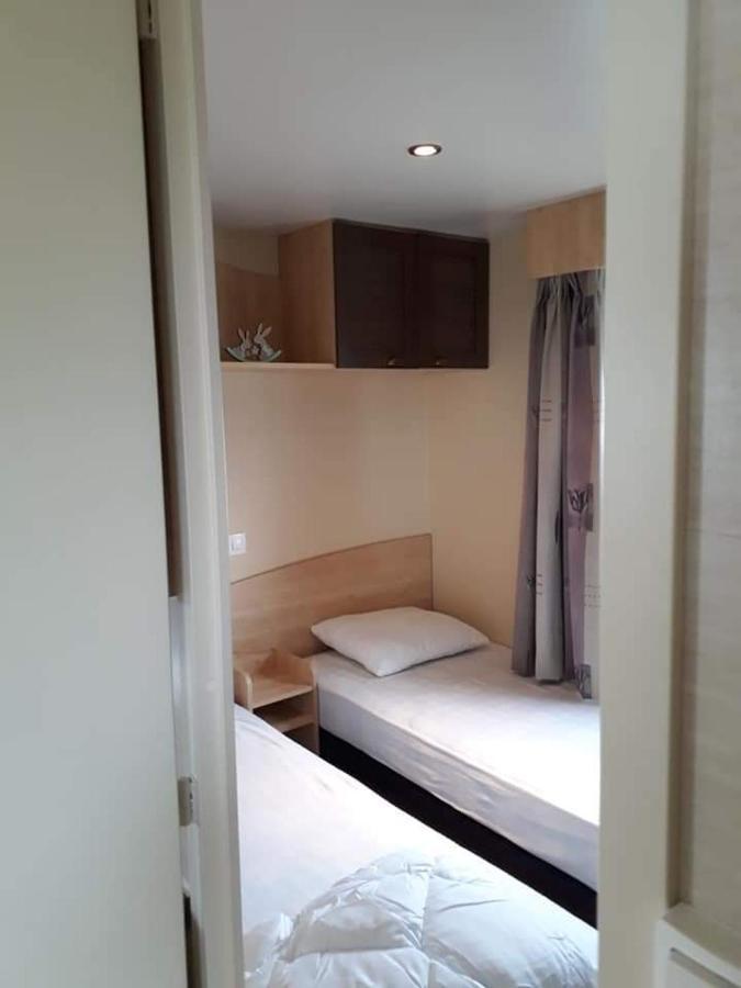 Stacaravan 4Pers In Bredene Met Eigen Tuintje 2449 Extérieur photo
